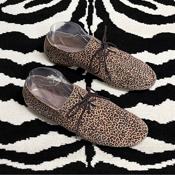 Anthropologie Hart Lace Up Leopard Print Oxford Shoes Size 10 - Picture 3 of 13